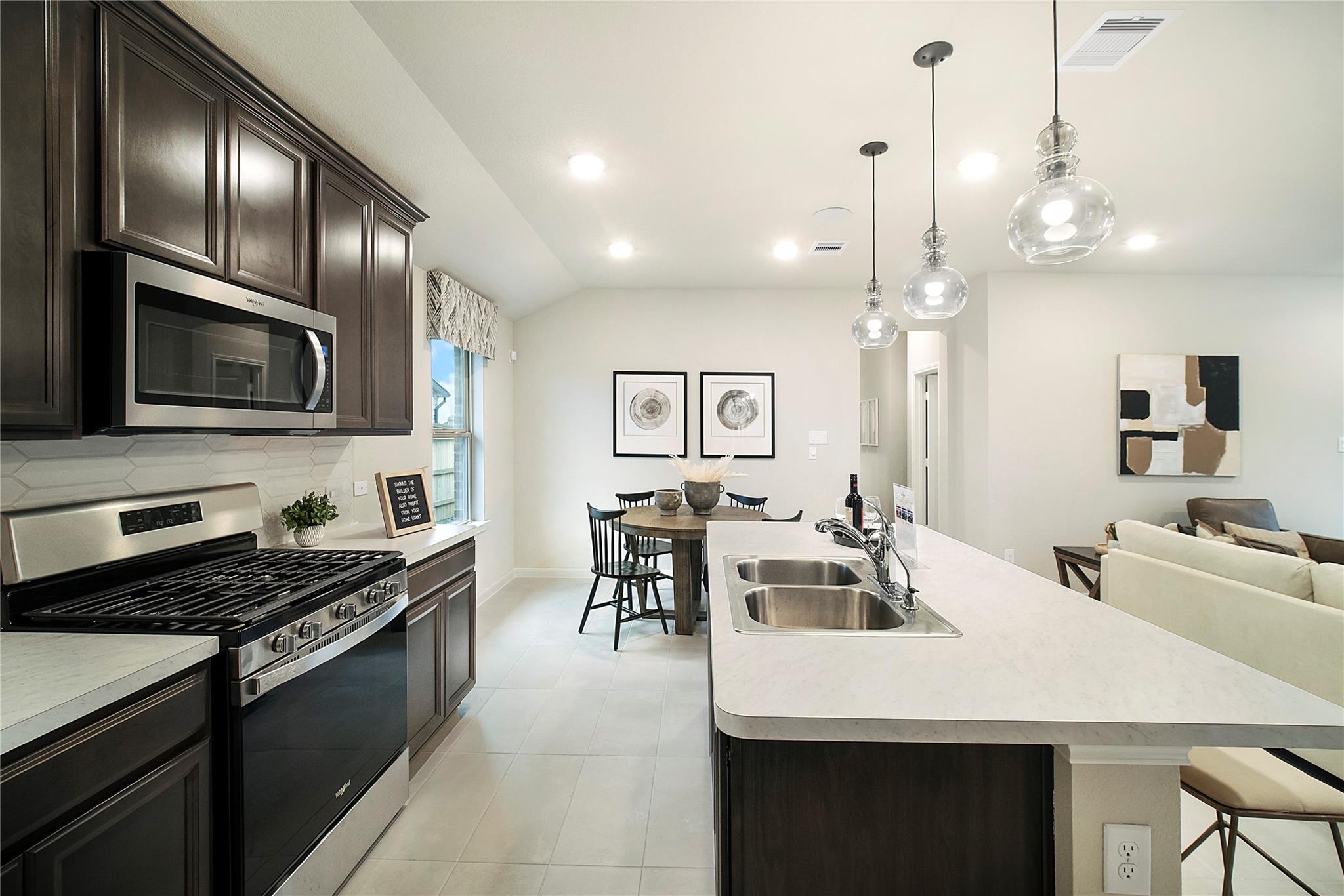 5006 Mesa Cove Drive
