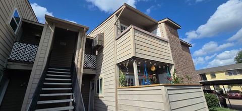 Photo of 10603 S Wilcrest Drive #23, Houston, TX 77099 (MLS # 91457111)