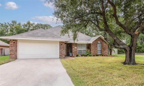 Photo of 2013 Cobblestone Lane, Bryan, TX 77807 (MLS # 87615605) Photo of 2013 Cobblestone Lane, Bryan, TX 77807 (MLS # 87615605)