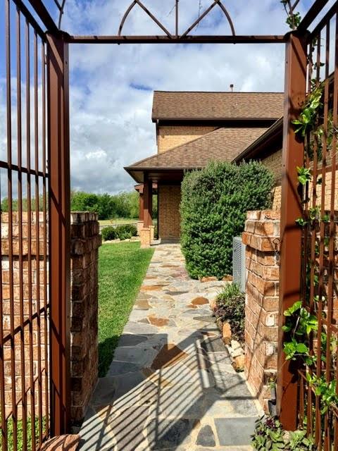 100 Pecan Grove Road
