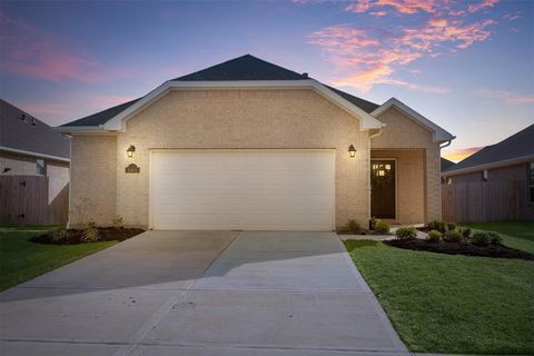 Homes For Rent - 31411 Horseshoe Meadow Bend Lane<br/> Fulshear, TX 77441