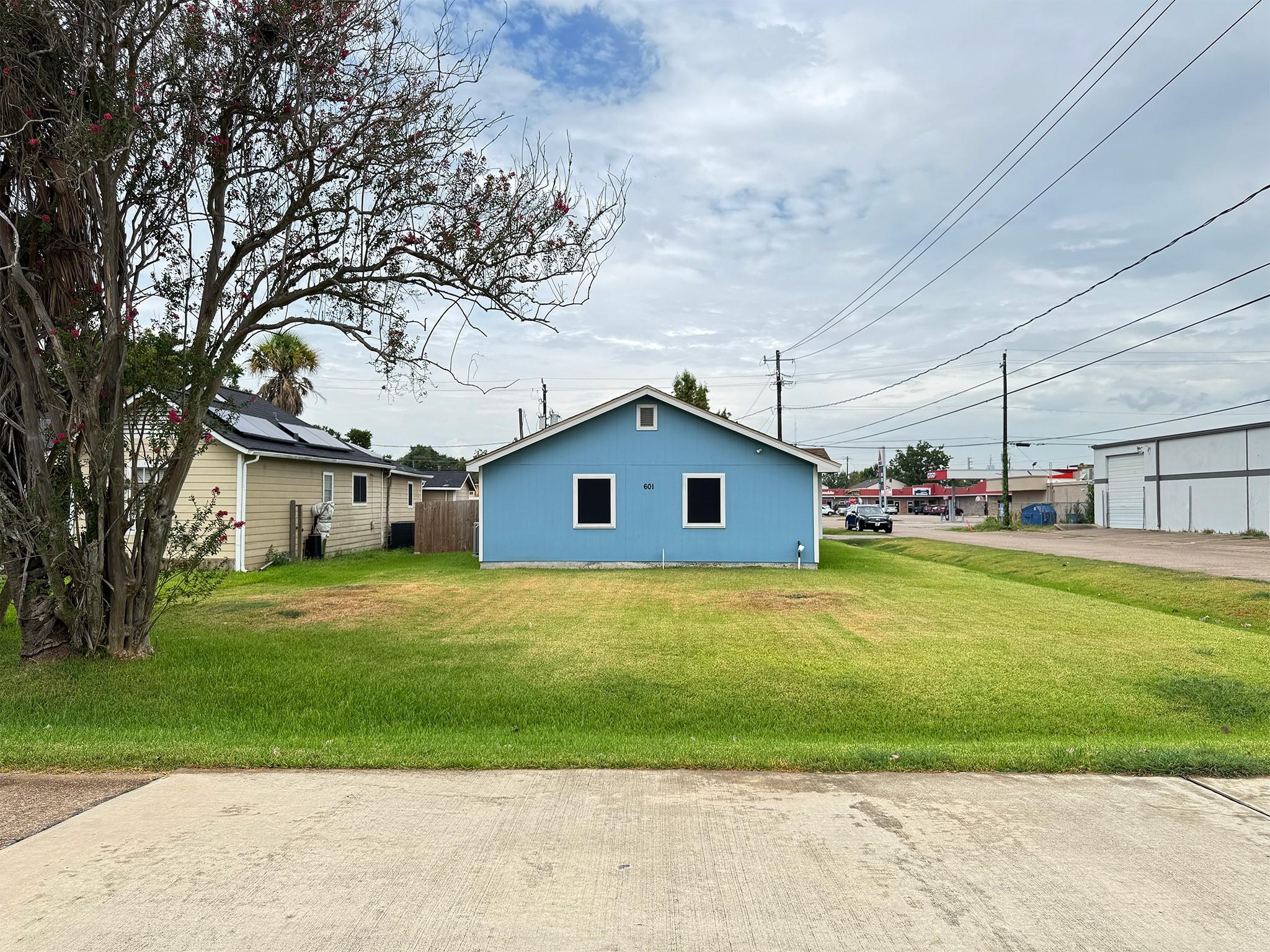 601 Illinois Street