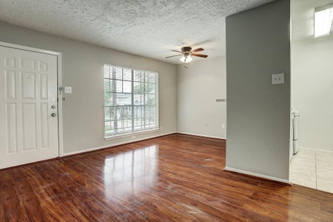 Photo of 513 Ridge ST #21, Houston, TX 77009 (MLS # 60289309)
