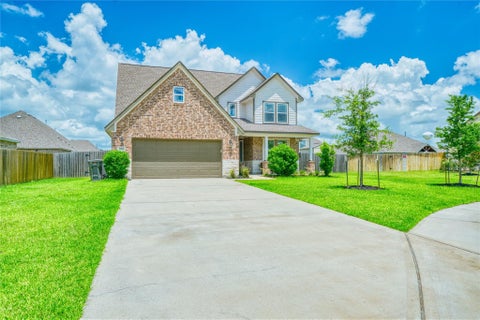 Photo of 13510 Fallbrook Circle, Mont Belvieu, TX 77535 (MLS # 30009224)