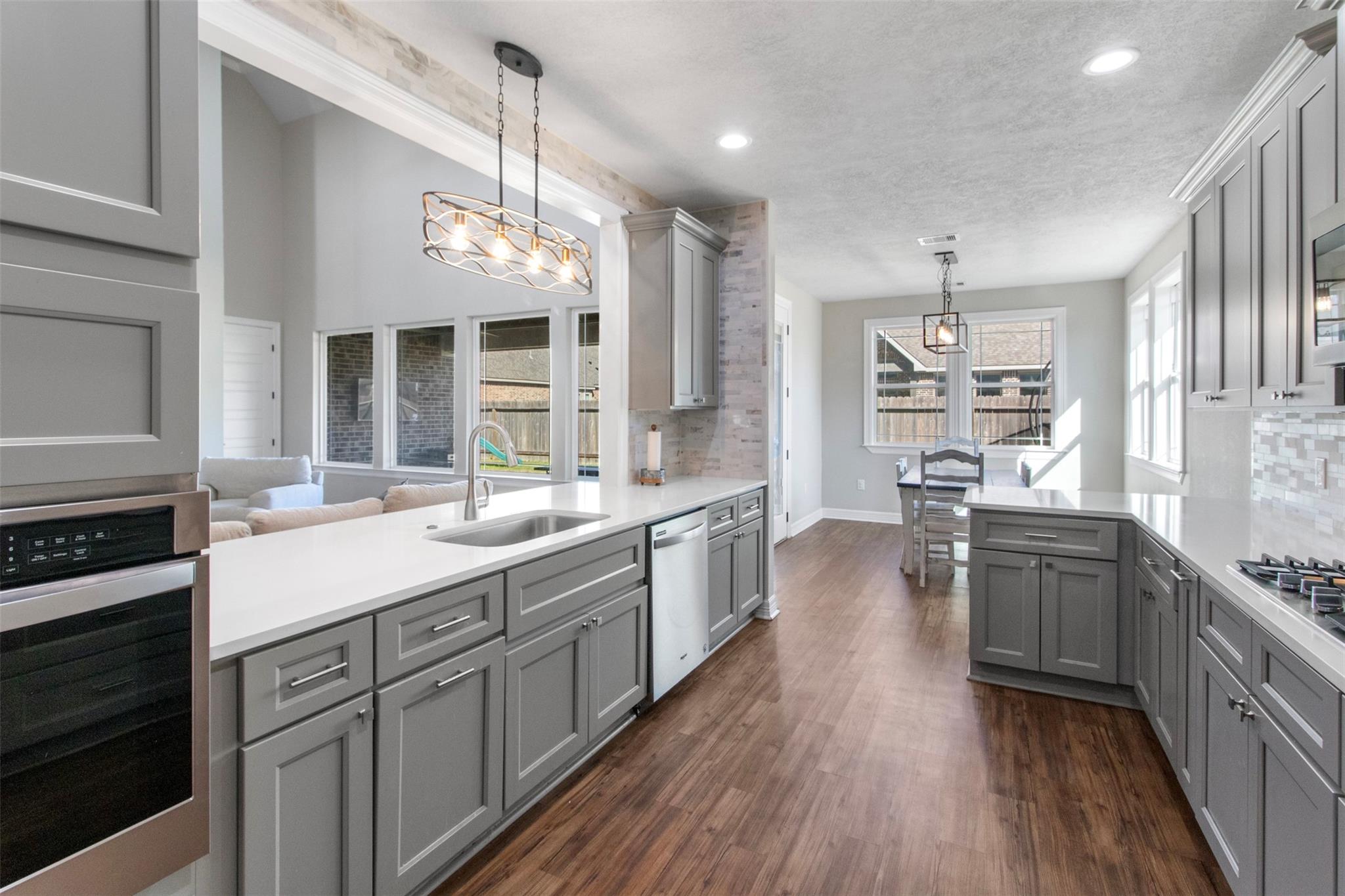 13510 Fallbrook Circle