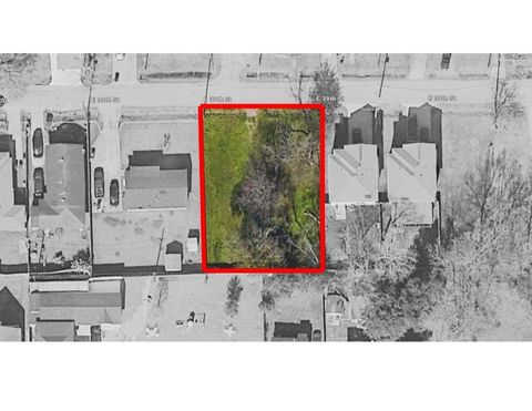 Photo of 920 E 39th Street, Houston, TX 77022 (MLS # 97433125)