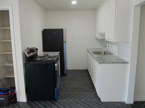 Photo of 1213 Trimm Avenue #A, Pasadena, TX 77502 (MLS # 85659992)