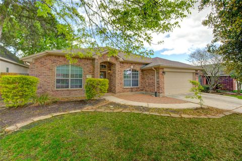 Homes For Sale - 233 Lake Estates Drive<br/> Montgomery, TX 77356