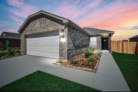 Photo of 10811 Lavender Cotton Ln Ln, Houston, TX 77016 (MLS # 50685739)