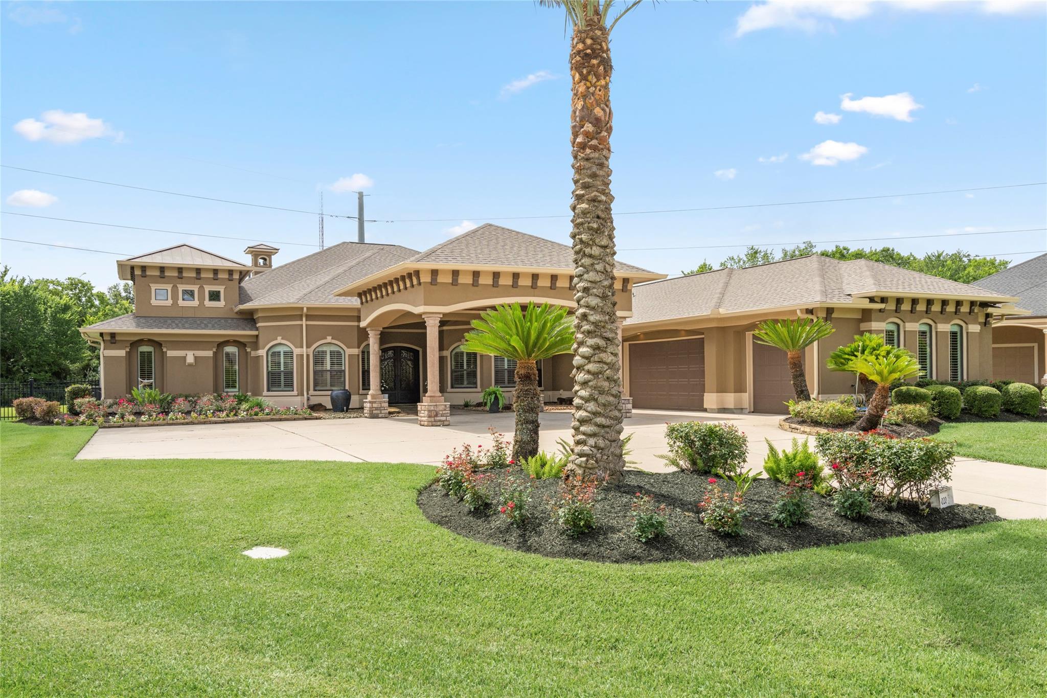 3020 Bridle Path