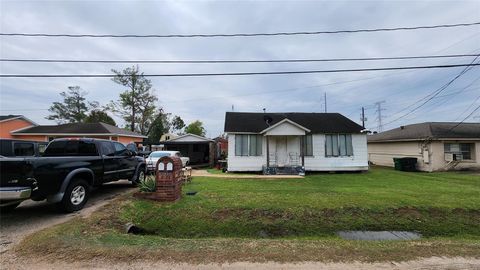 Photo of 2233 Lou Ellen Lane, Houston, TX 77018 (MLS # 78335726)