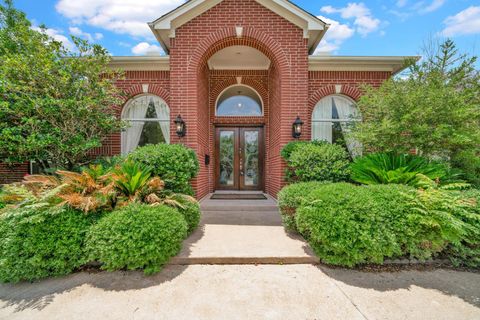 Photo of 4317 Willowbend Boulevard, Houston, TX 77035 (MLS # 54934710)