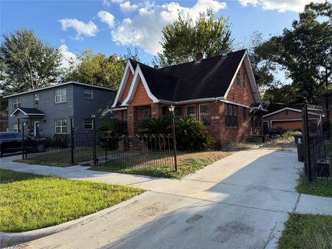 3018 Wentworth Street Houston TX 77004