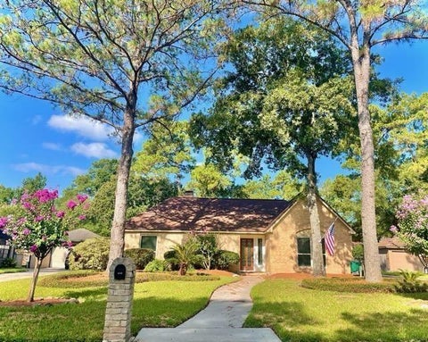 Homes For Rent - 4115 Woodbridge Drive<br/> Houston, TX 77339