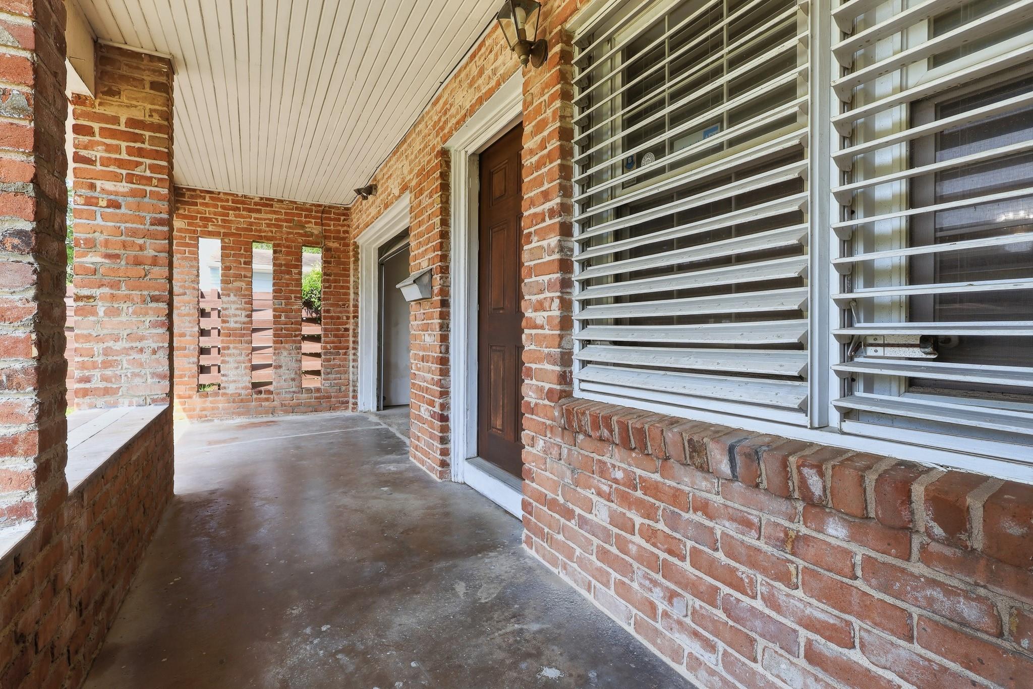 106 Barracuda Avenue