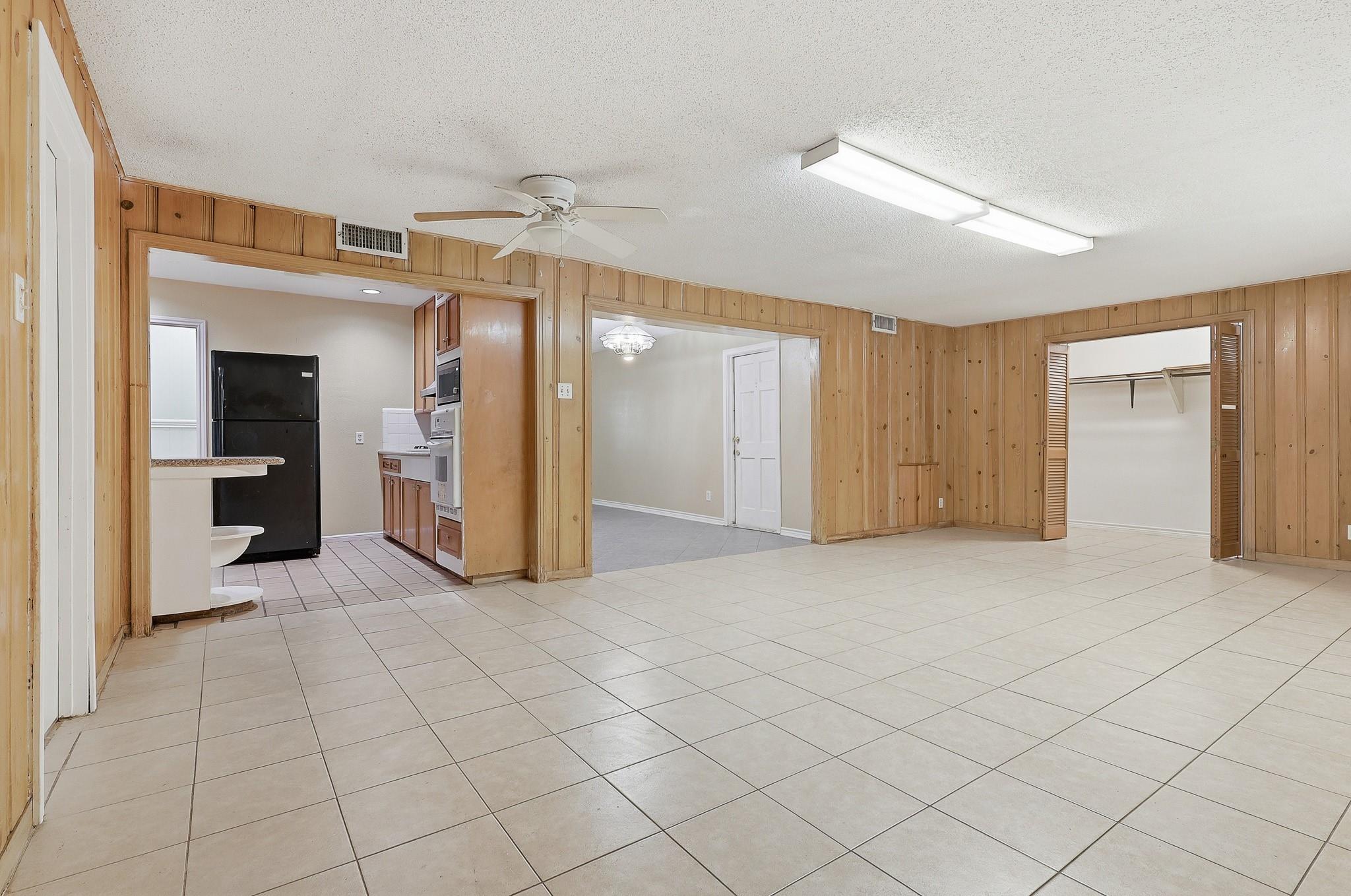 106 Barracuda Avenue