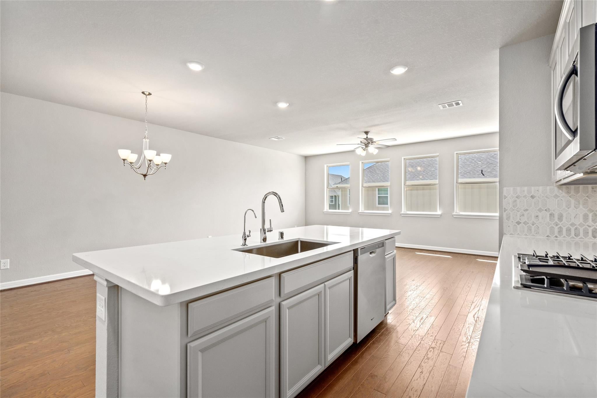 9521 Towne Lake Parkway