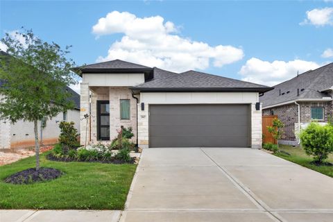 Photo of 2867 Orange Leaf Drive, Brookshire, TX 77423 (MLS # 66373380)