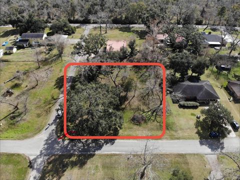 Vacant Land For Sale - Spencer<br/> Jones Creek, TX 77541