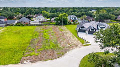 Tiny photo for 1618 Crown Oaks Court, Pearland, TX 77581 (MLS # 56483655)