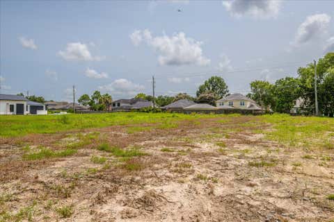 Tiny photo for 1618 Crown Oaks Court, Pearland, TX 77581 (MLS # 56483655)