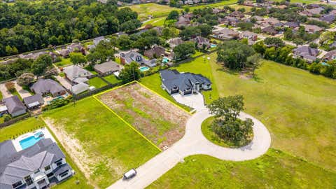Tiny photo for 1618 Crown Oaks Court, Pearland, TX 77581 (MLS # 56483655)