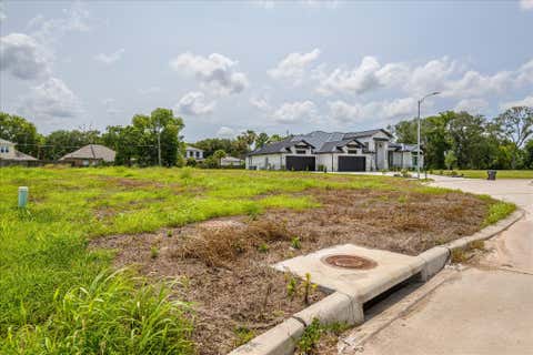 Tiny photo for 1618 Crown Oaks Court, Pearland, TX 77581 (MLS # 56483655)