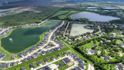 1783 Lake Crest Lane Friendswood TX 77546