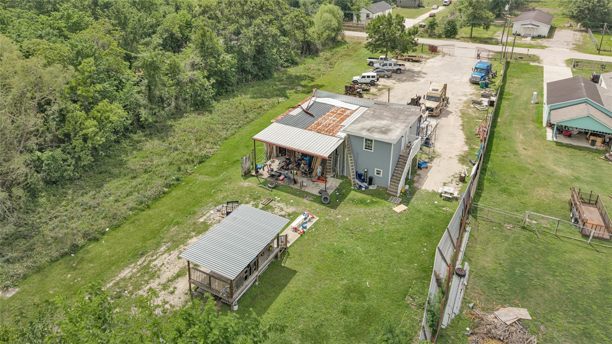 811 Coen Road