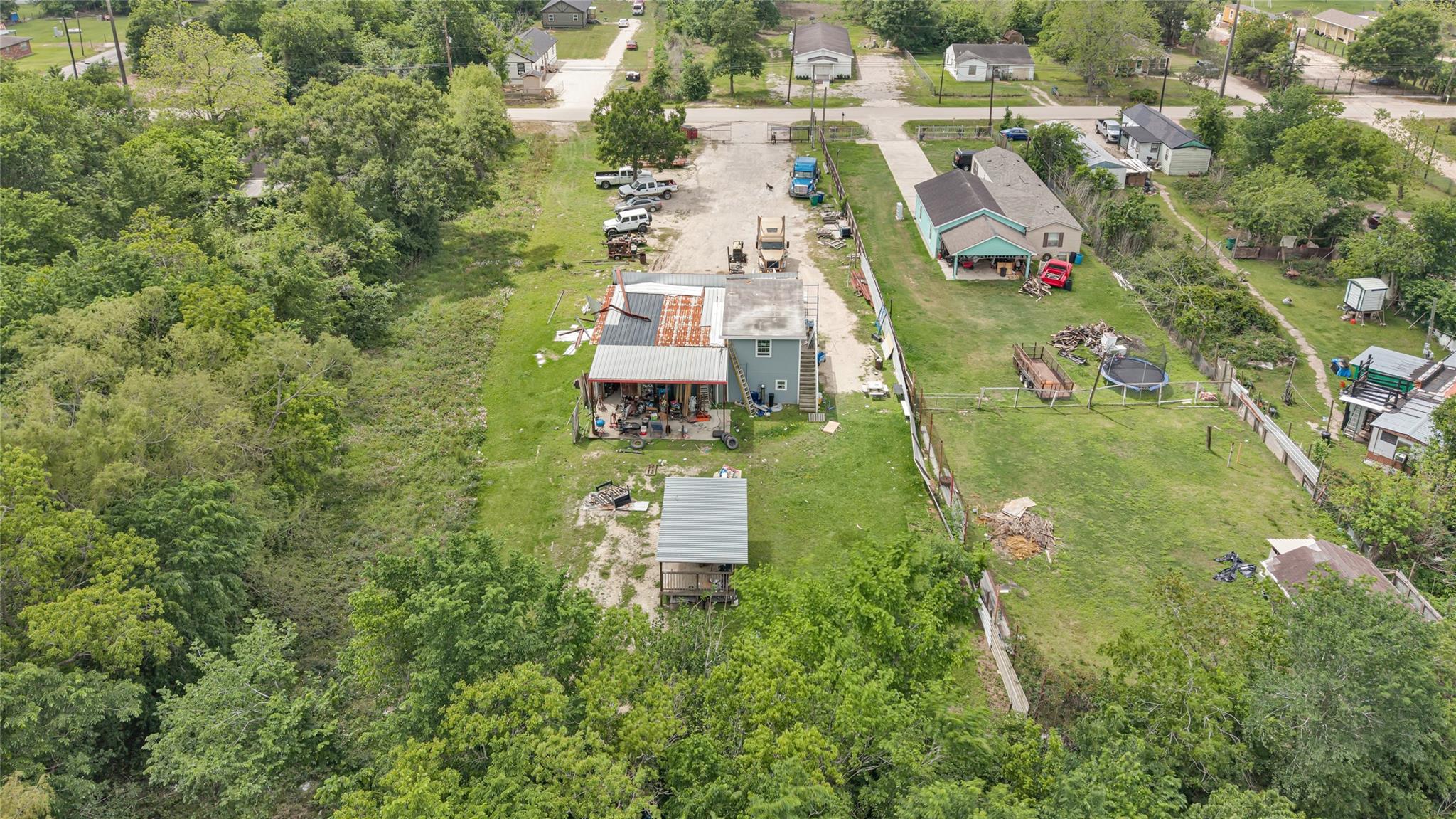 811 Coen Road
