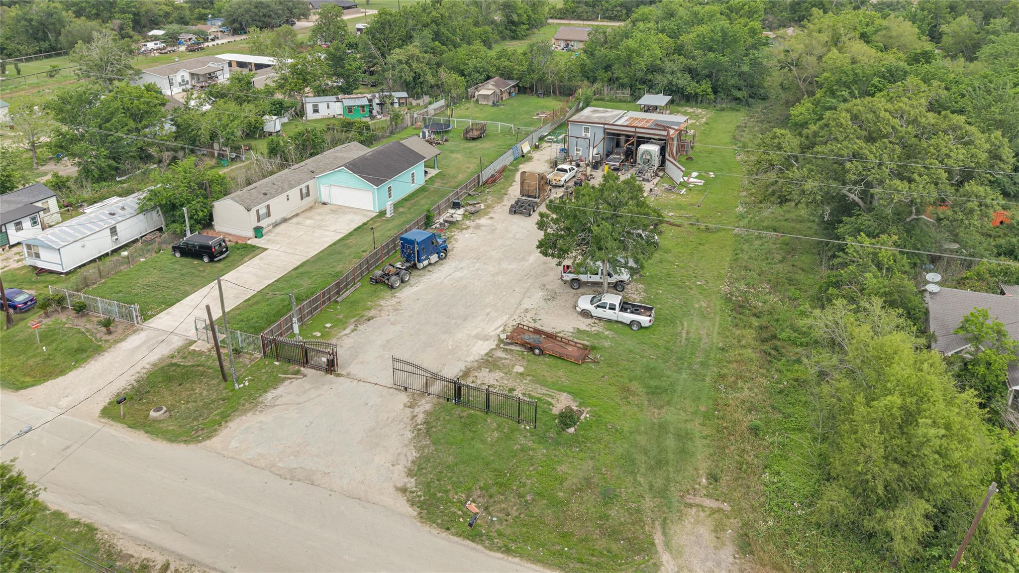 811 Coen Road