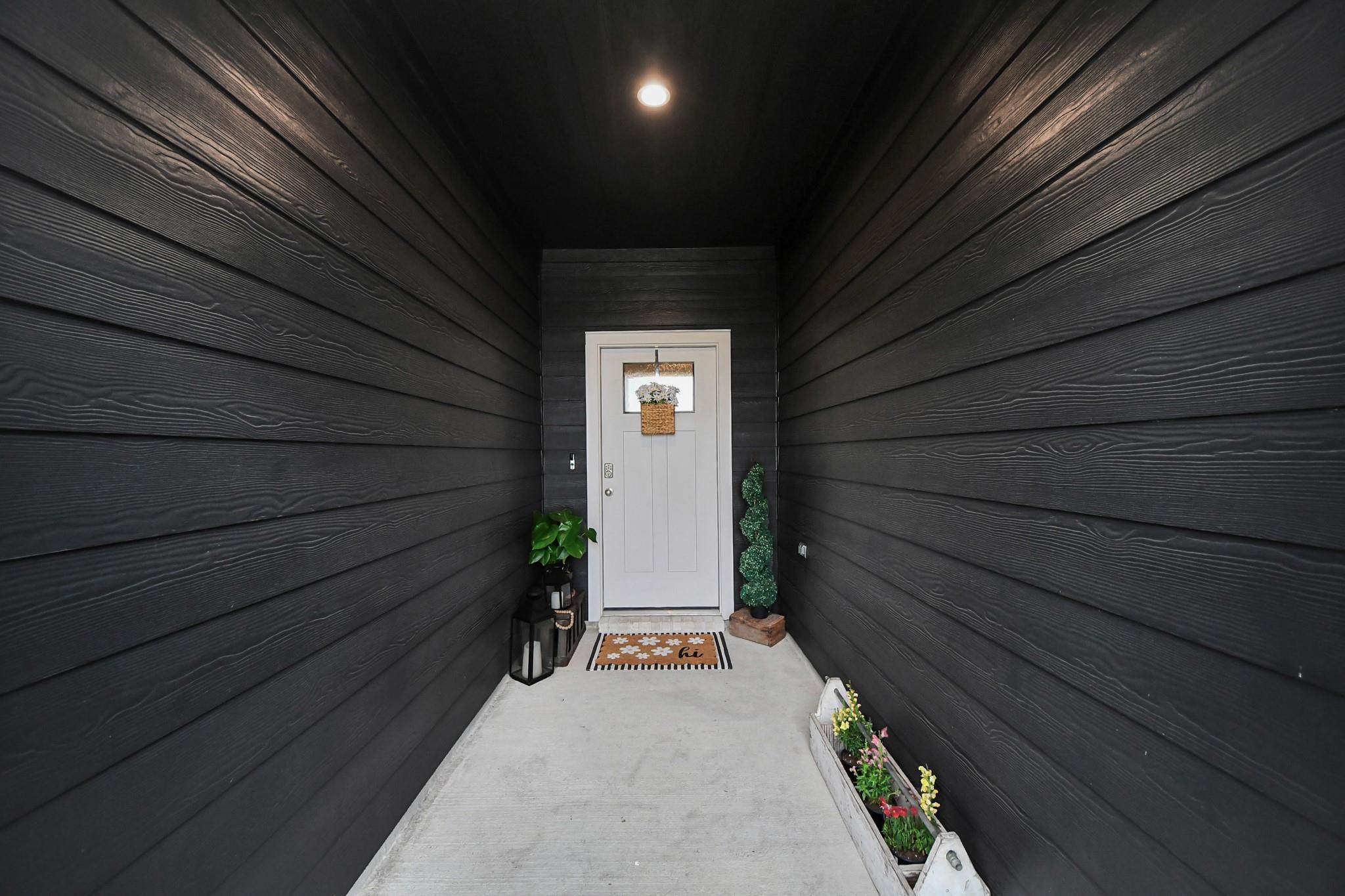 7323 Sunset Creek Drive