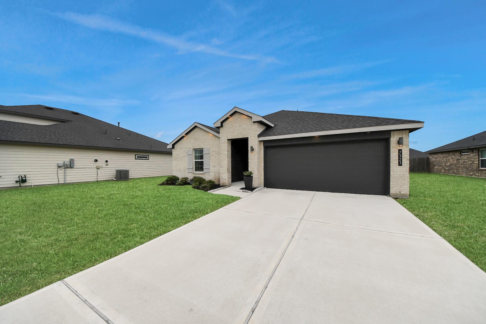 7323 Sunset Creek Drive