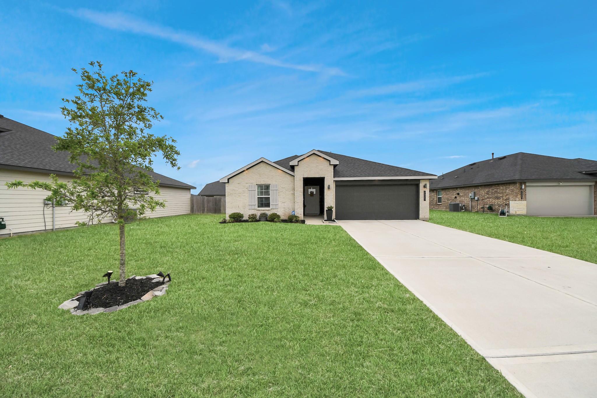 7323 Sunset Creek Drive
