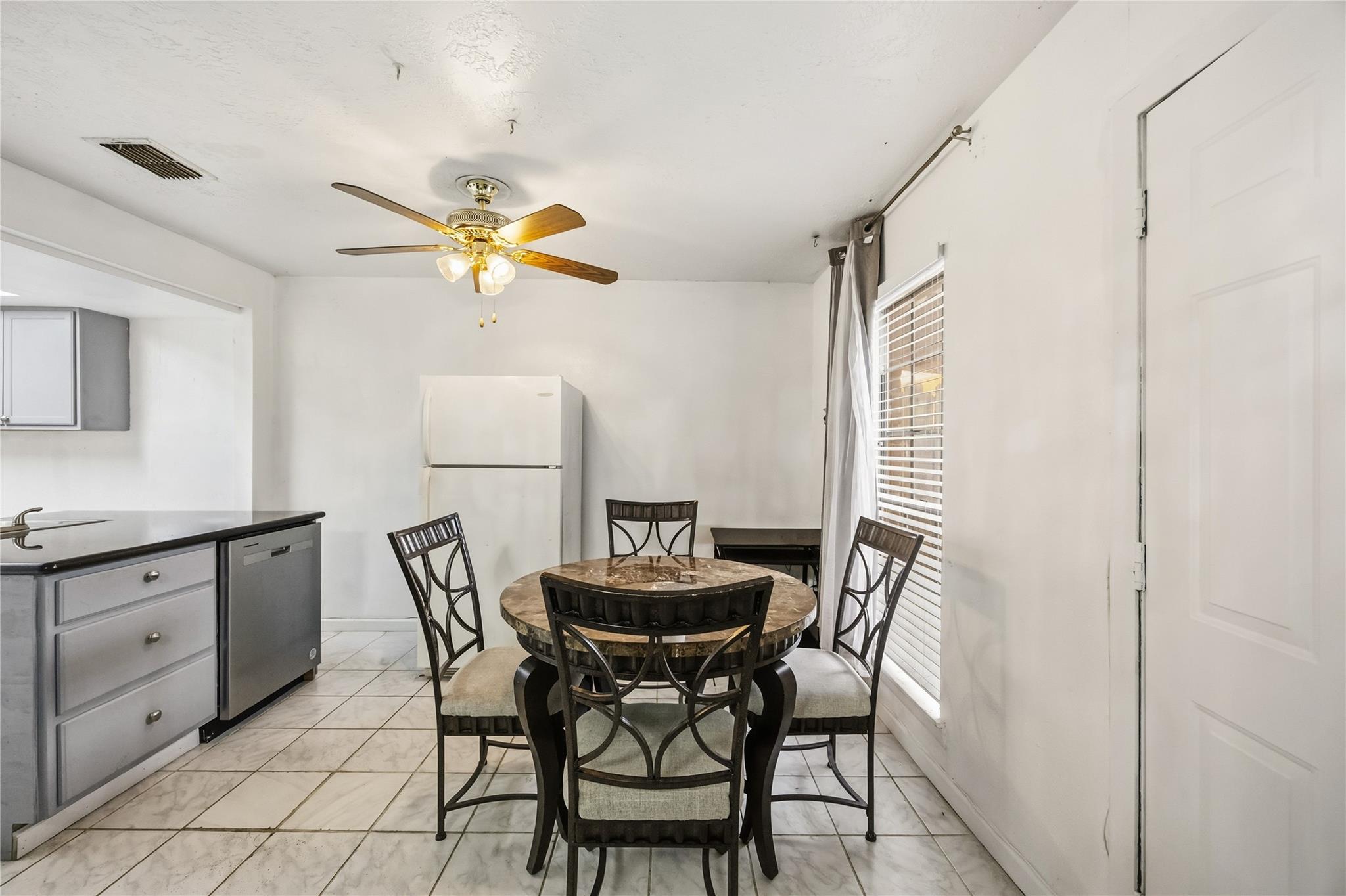 8456 Leawood Boulevard