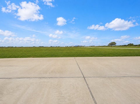 Photo of 2924 Hammock Court, Palacios, TX 77465 (MLS # 46264167)