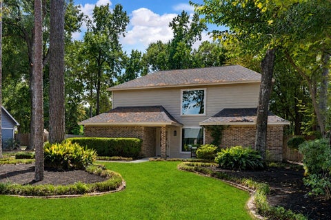 Photo of 21 Wakerobin Court, The Woodlands, TX 77380 (MLS # 74798509)