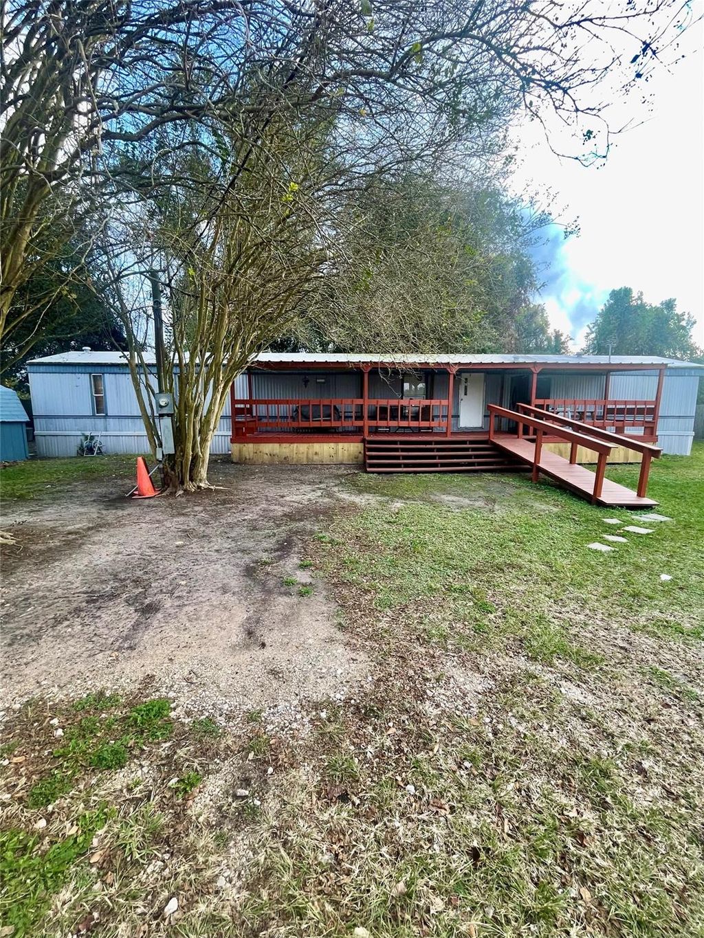 Photo of 625 Golden Bend Drive, Highlands, TX 77562 (MLS # 59764434)