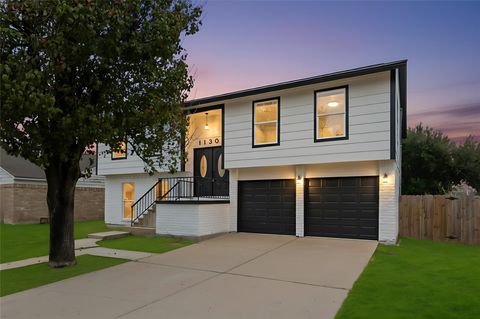 Photo of 11302 White Gate Lane, Houston, TX 77067 (MLS # 14636398)