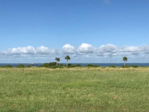 Vacant Land For Sale - LOT 17 BLK 2 Bay Club Drive<br/> Seadrift, TX 77983