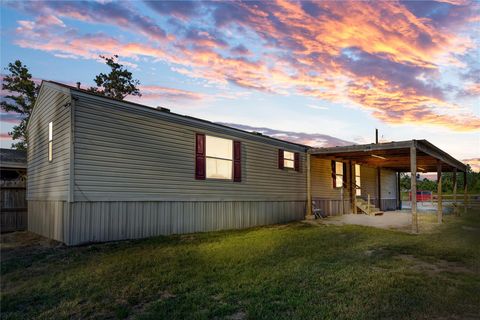 Photo of 595 Road 3371a, Cleveland, TX 77327 (MLS # 36574880)