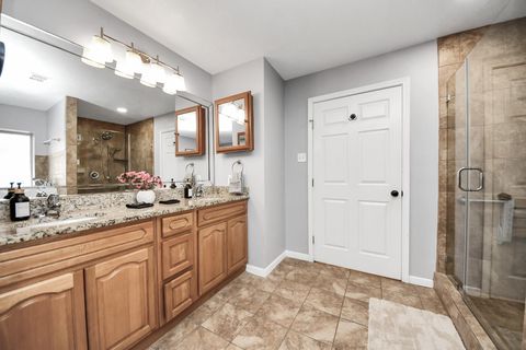 Tiny photo for 12711 Laurel Bank Way, Houston, TX 77014 (MLS # 98984964)