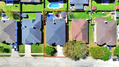 Tiny photo for 12711 Laurel Bank Way, Houston, TX 77014 (MLS # 98984964)