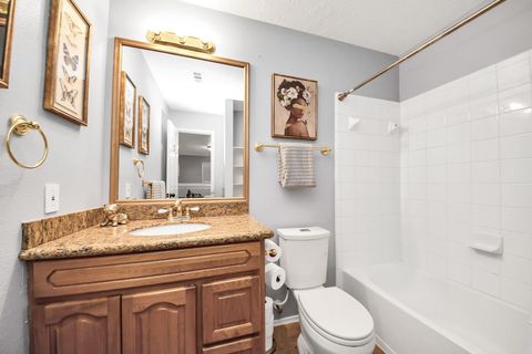 Tiny photo for 12711 Laurel Bank Way, Houston, TX 77014 (MLS # 98984964)