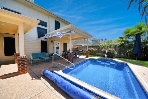 Tiny photo for 12711 Laurel Bank Way, Houston, TX 77014 (MLS # 98984964)