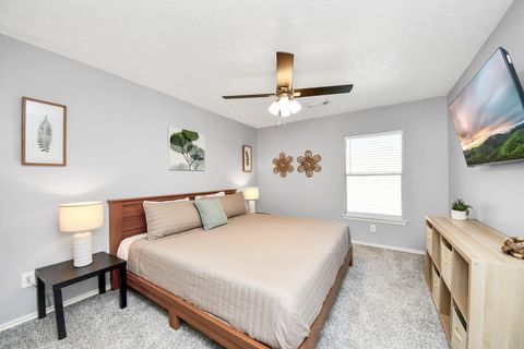 Tiny photo for 12711 Laurel Bank Way, Houston, TX 77014 (MLS # 98984964)