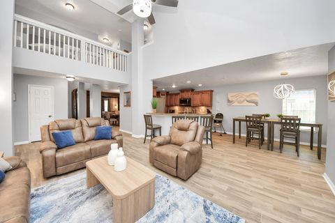 Tiny photo for 12711 Laurel Bank Way, Houston, TX 77014 (MLS # 98984964)