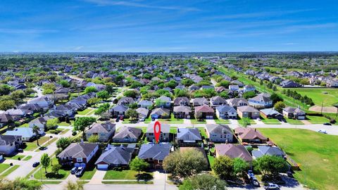 Tiny photo for 12711 Laurel Bank Way, Houston, TX 77014 (MLS # 98984964)