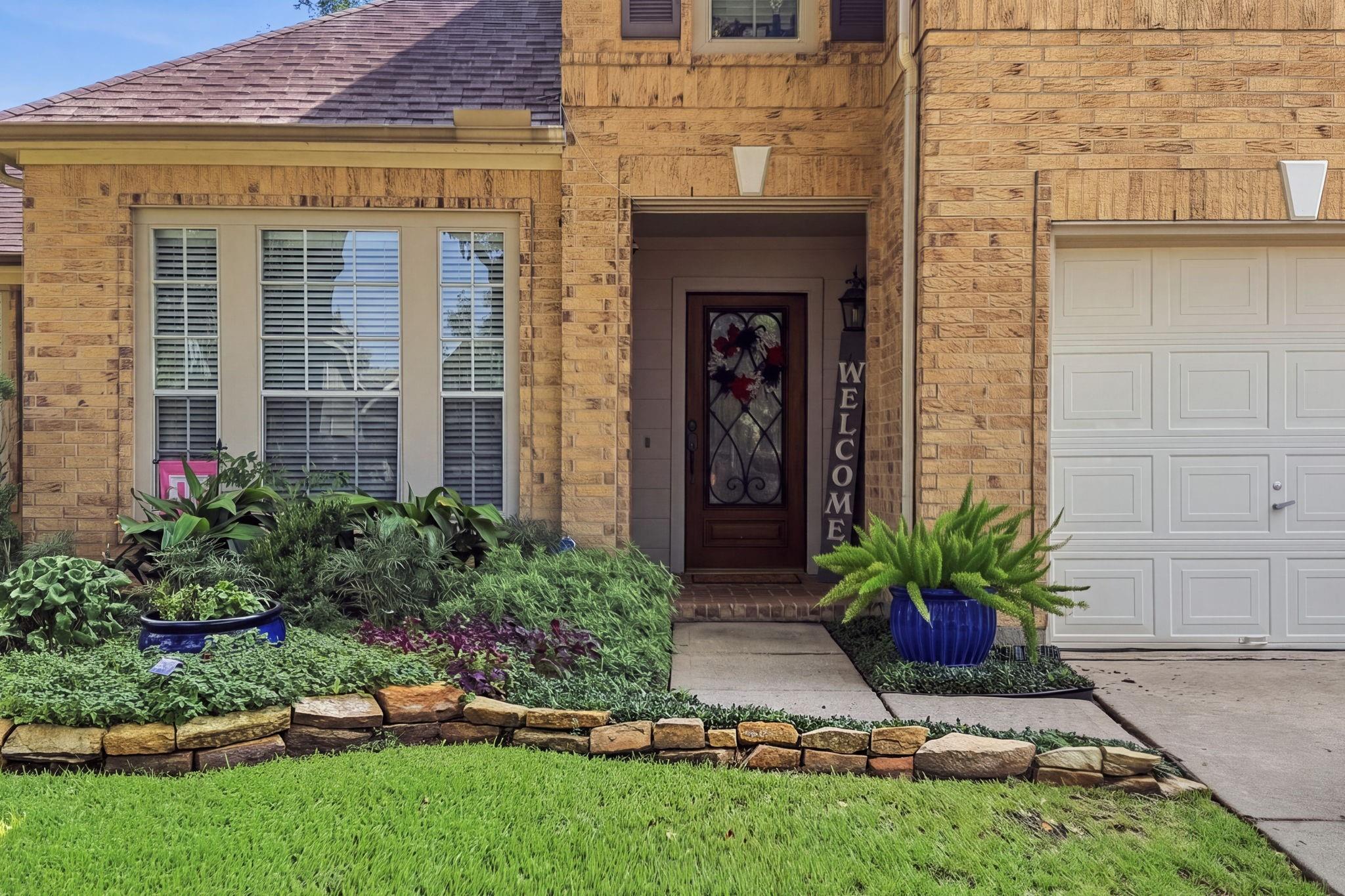 1115 Compass Cove Circle