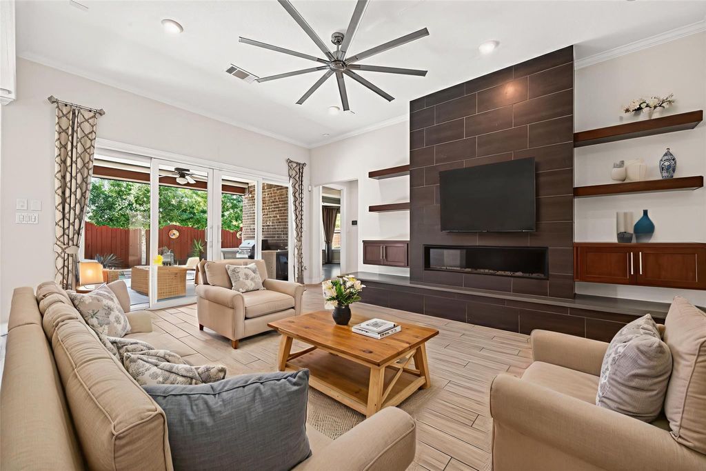 Photo of 51 Scepter Ridge, Sugar Land, TX 77498 (MLS # 42369148)